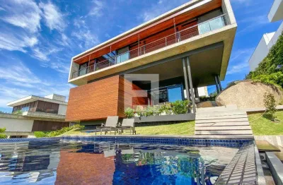 Maravilhosa casa em condomínio fechado com vista para o mar - cacupé