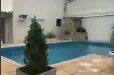 Mezanino com 03 dormitorios  centro de mongagua  150 metros do mar