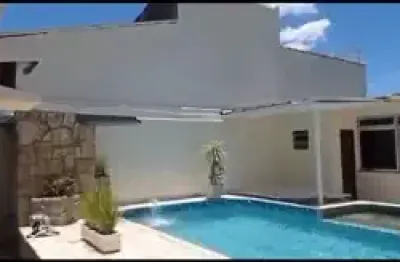 Mezanino com 03 dormitorios  centro de mongagua  150 metros do mar