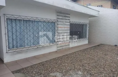 Casa em bairro nobre, aconchegante, perfeita para sua família