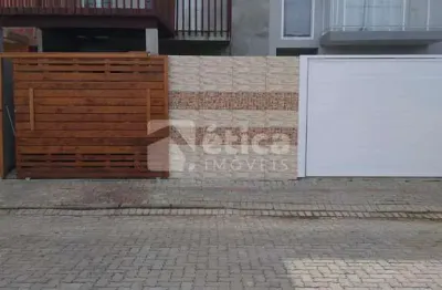 Sobrado mobiliado de excelente qualidade com ótima localização em ilhota-sc.