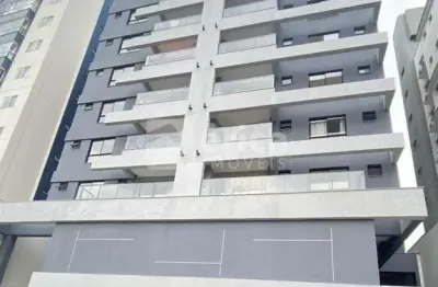 Excelente apartamento de 2 dormitórios sendo 1 suíte no centro de itajaí