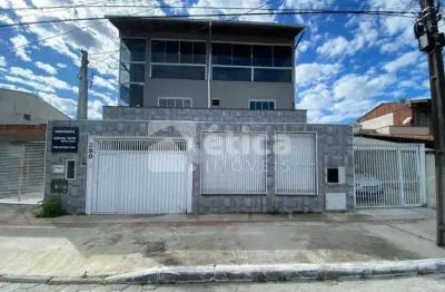 Vendo linda casa triplex no bairro santa regina, itajaí