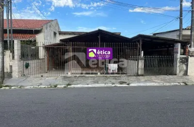 Casa de madeira à venda - excelente imóvel para moradia ou investimento