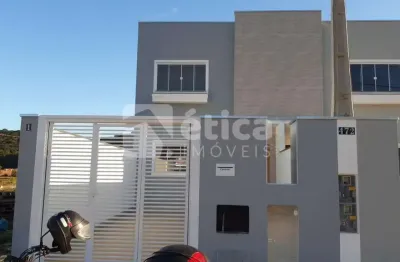 Sobrado de 2 dormitórios disponivel para venda no bairro rio do meio itajaí-sc