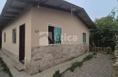 Casa semi mobiliada para locação na colônia japonesa, itajaí, com 3 quartos
