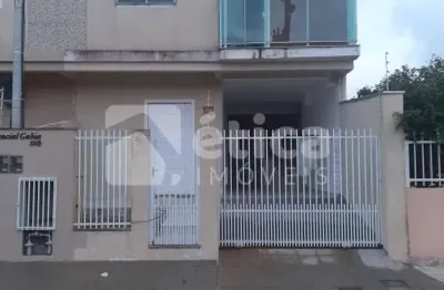 Sobrado à venda no bairro são judas em itajai com 02 suítes
