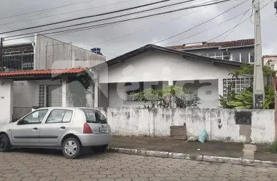 Casa para venda no bairro são joão excelente localização