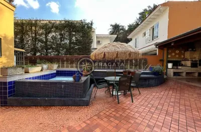 Casa com 5 quartos à venda na Rua Itabaquara, --, Pacaembu, São Paulo por R$ 5.200.000