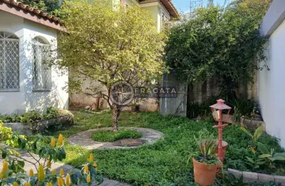 Casa com 4 quartos à venda na Rua Traipu, --, Pacaembu, São Paulo por R$ 2.990.000