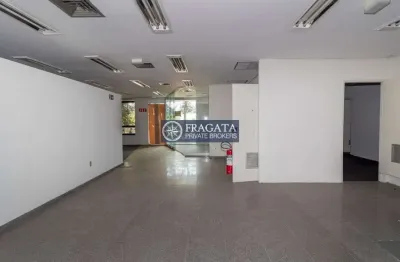 Ponto comercial para alugar na Avenida General Furtado Nascimento, --, Alto de Pinheiros, São Paulo por R$ 22.000