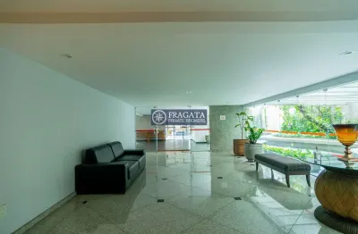 Apartamento com 3 quartos para alugar na Alameda Campinas, --, Jardim Paulista, São Paulo por R$ 6.000