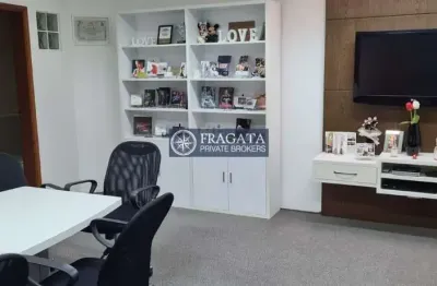 Casa com 4 quartos à venda na Rua Joaquim Távora, --, Ibirapuera, São Paulo por R$ 1.240.000
