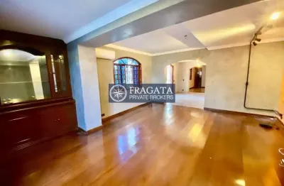Casa com 3 quartos à venda na Rua Sarita Cyrillo, --, Jardim Paulista, São Paulo por R$ 4.000.000