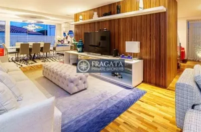 Casa com 3 quartos à venda na Rua Flávio Queirós Morais, --, Pacaembu, São Paulo por R$ 5.250.000