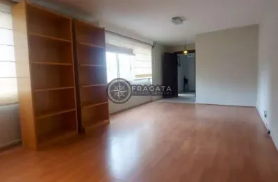 Apartamento com 4 quartos à venda na Rua Oscar Freire, --, Cerqueira César, São Paulo por R$ 1.900.000