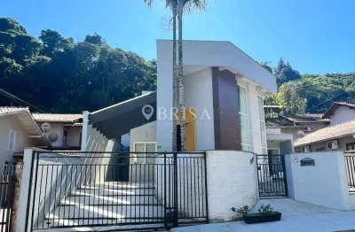 Casa com 3 quartos à venda no Czerniewicz, Jaraguá do Sul 