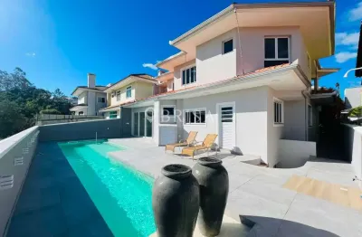 Casa com 4 quartos à venda no Amizade, Jaraguá do Sul 