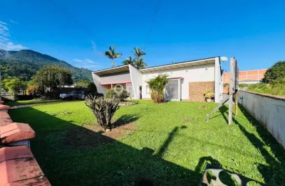 Casa com 3 quartos à venda no Centro, Jaraguá do Sul 