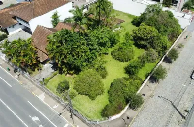 Terreno em avenida principal no centro de jaraguá do sul