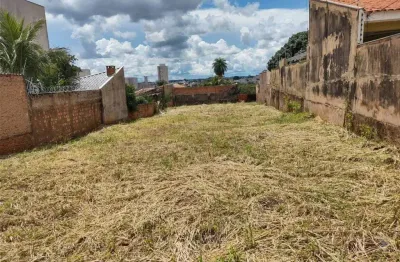 Terreno à venda com 767 m² no bairro são francisco na rua josé oliva - todo murado