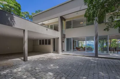 Casa com 4 quartos à venda na Avenida Rodesindo Pavan, Praia do Estaleirinho, Balneário Camboriú