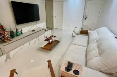 Apartamento com 3 quartos à venda na Rua 129, Centro, Itapema