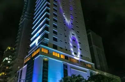 Apartamento com 3 quartos à venda na Rua 234, Meia Praia, Itapema