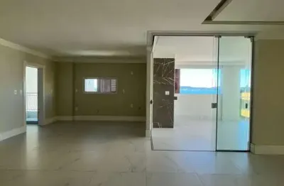 Apartamento com 4 quartos à venda na Rua Nereu Ramos, Centro, Itapema