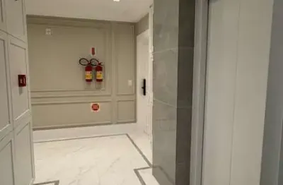 Apartamento com 4 quartos à venda na Rua 303, Meia Praia, Itapema