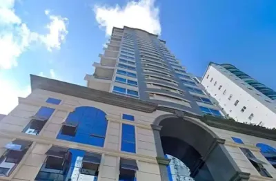 Apartamento à venda em balneário camboriú, centro, com 3 quartos, 223m²