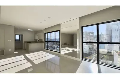 Apartamento à venda em balneário camboriú, centro, com 4 quartos, 138m²