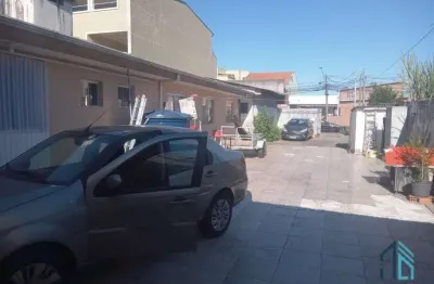 Casa a venda c/ loja no mesmo terreno a venda no uberaba em curitiba pr
