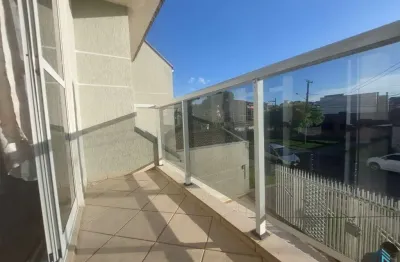Sobrado a venda, 03 quartos sendo uma suíte no capão raso em curitiba pr
