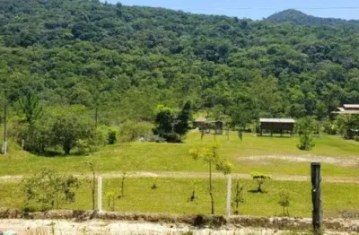 Sítio plana, 24.200 mil m², lagoa c/ peixes, área gourmet, fibra ótica, em itajaí sc