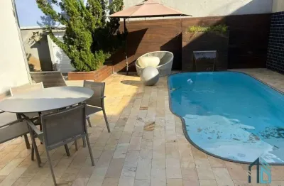 Casa em condomínio, 03 suítes, 03 vagas, piscina aquecida, churrasqueira em balneário camboriú sc