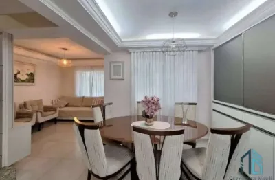 Sobrado tríplex semi mobiliado, 03 quartos c/suíte no guaira/água verde em curitiba pr