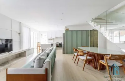 Casa em condomínio, 03 quartos c/suíte, ático c/área gourmet, no santa cândida em curitiba pr
