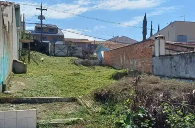 Terreno 605 m² pode construir habitação coletiva com 4 pav. 5 sobrados/casas no xaxim em curitiba pr