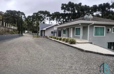 Chácara linda com 3.700m², semi mobiliada, 03 quartos, churrasqueira, em colombo - pr