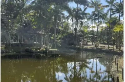 Chácara excelente localização, 02 bosques, lago com peixes, com galpão e casa em joinville sc