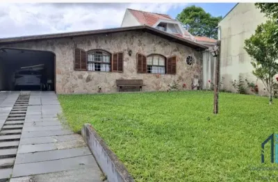 Casa 03 quartos c/suíte, com amplo terreno, edícula 03 peças, no santa cândida em curitiba - pr