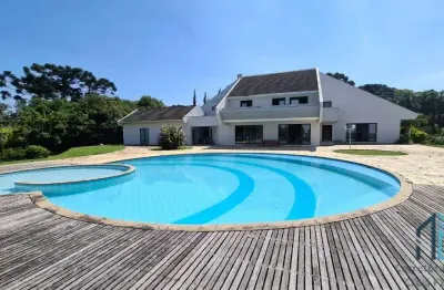 Chácara de luxo, com estrutura completa, alto padrão, 09 quartos sendo 05 suítes, em piraquara - pr