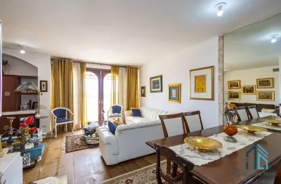 Cobertura face norte, 03 quartos sendo 02 suítes, 02 vagas, no centro de curitiba pr