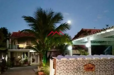 Casa com 6 quartos para alugar no Cordeirinho, Maricá 
