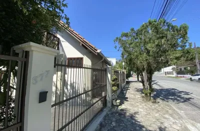 Casa com 3 quartos à venda na Rua Castro Alves, 577, Saguaçu, Joinville