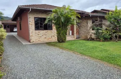 Casa com 4 quartos à venda na Rua Senador Rodrigo Lobo, 159, Iririú, Joinville