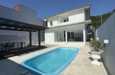 Casa com 4 quartos à venda na Rua Ágata, 267, Saguaçu, Joinville