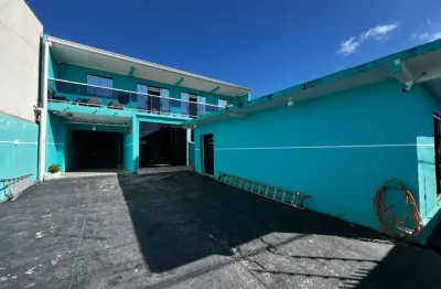 Sobrado + duas casas + ponto comercial no guaraituba/colombo