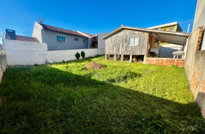 Terreno amplo com casa de madeira e contêiner comercial – colombo